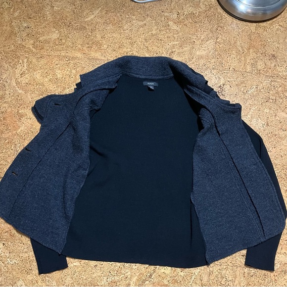 Alfani Merino Wool Ruffled Collar Button Cardigan Sweater Sz S - Picture 11 of 16